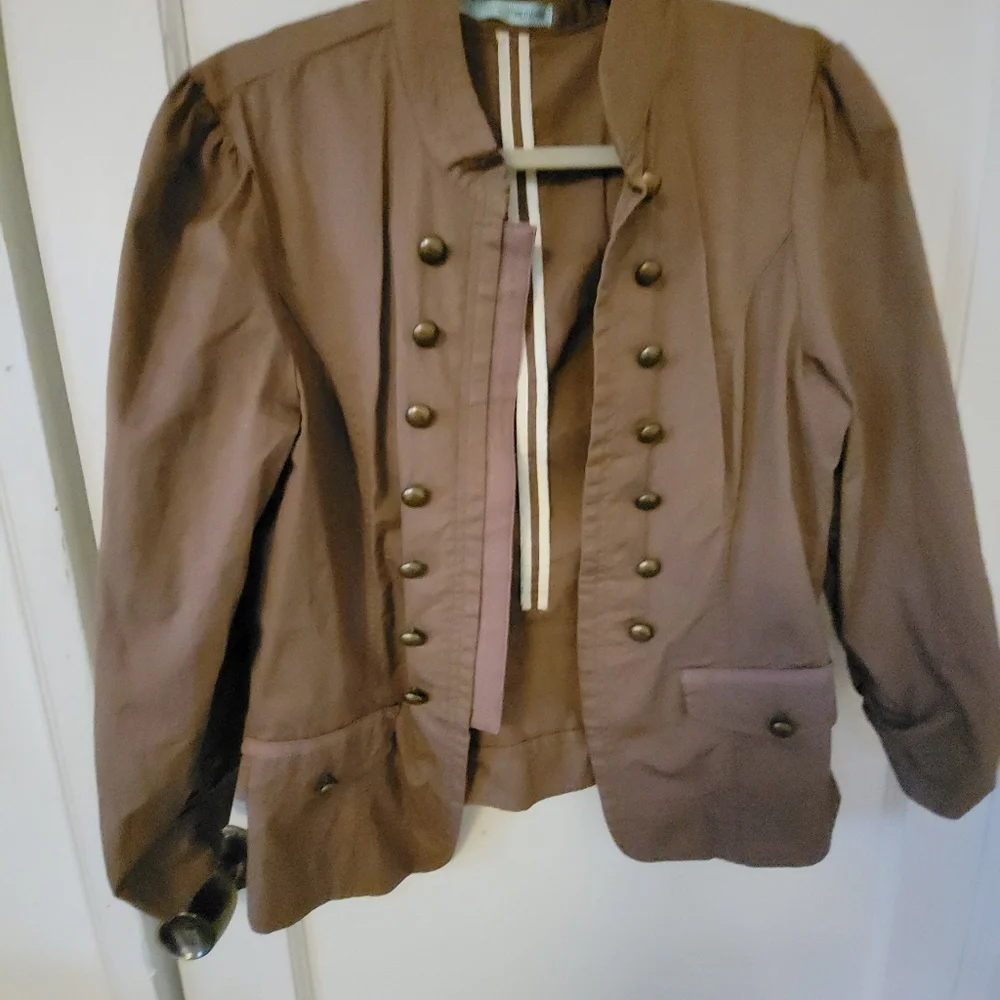Jacket - Picture 3 of 3